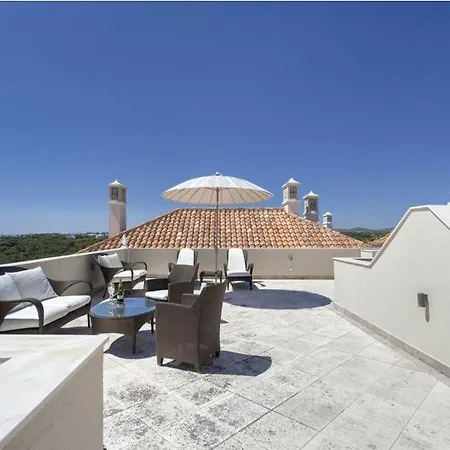 Vale Do Garrao Sleeps 4 With Pool Air Con And Wifi Apartmán