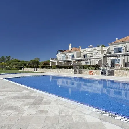 Vale Do Garrao Sleeps 4 With Pool Air Con And Wifi 퀸타도라고